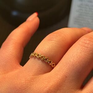 Pandora Band of Hearts Ring size 6 ROSE GOLD, RETIRED